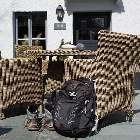 Mason'S Arms Hotel Bowland Bridge Exterior photo